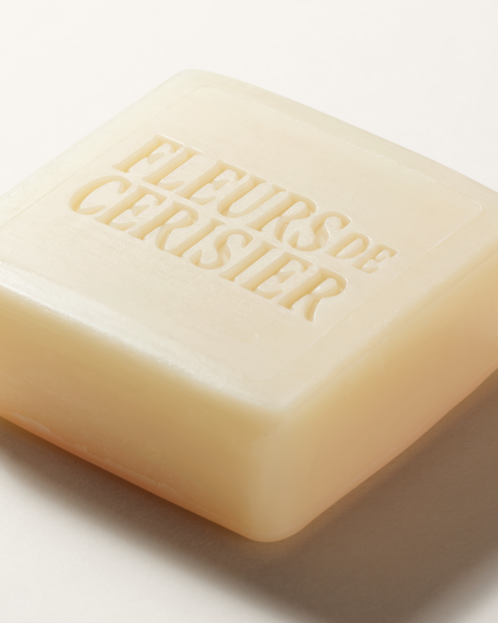 Fleurs de Cerisier perfumed hand soap