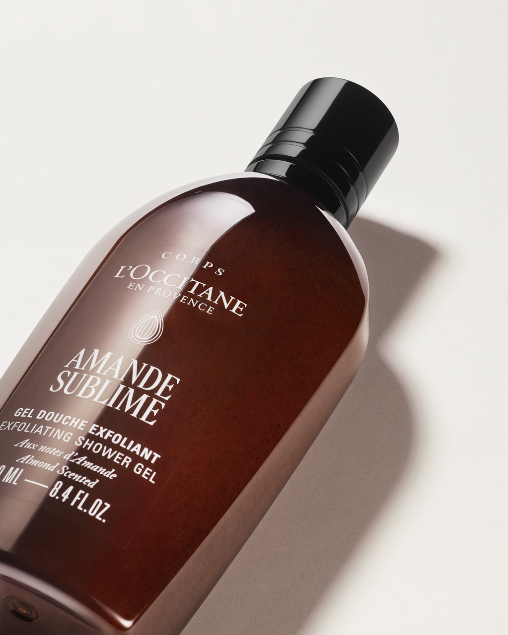 Almond Exfoliating Shower Gel - Illustration 2