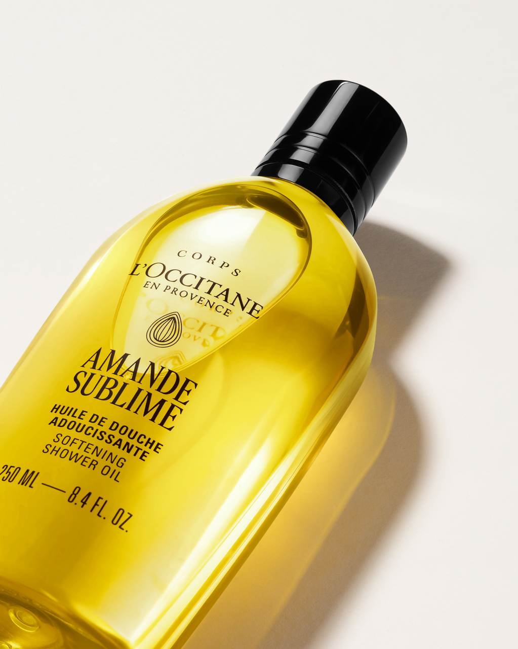 Almond Softening Shower Oil - Illustration 2