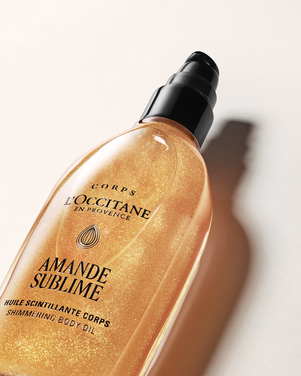 Almond Shimmering Body Oil - Illustration 2
